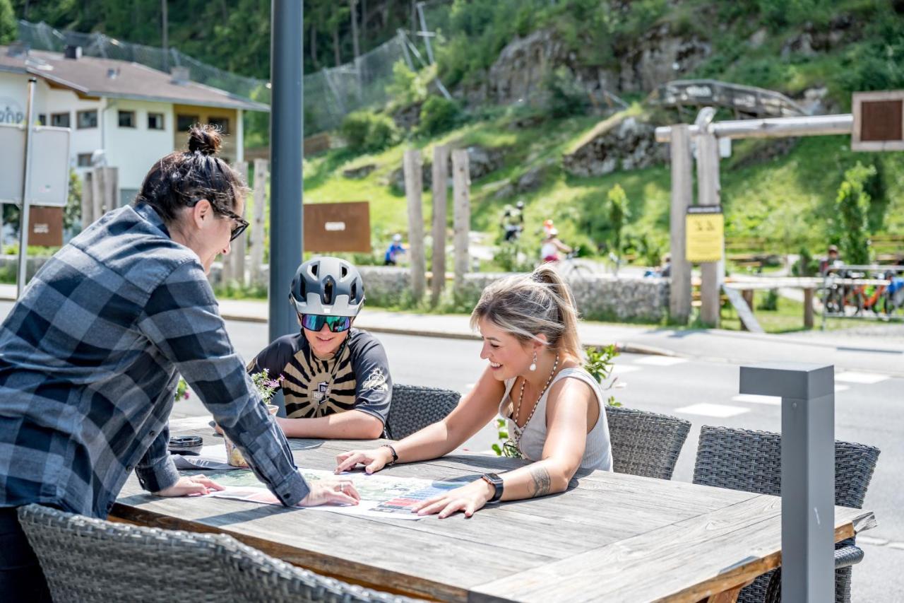 Hotel Baeckelar Wirt Superior Sölden Eksteriør bilde