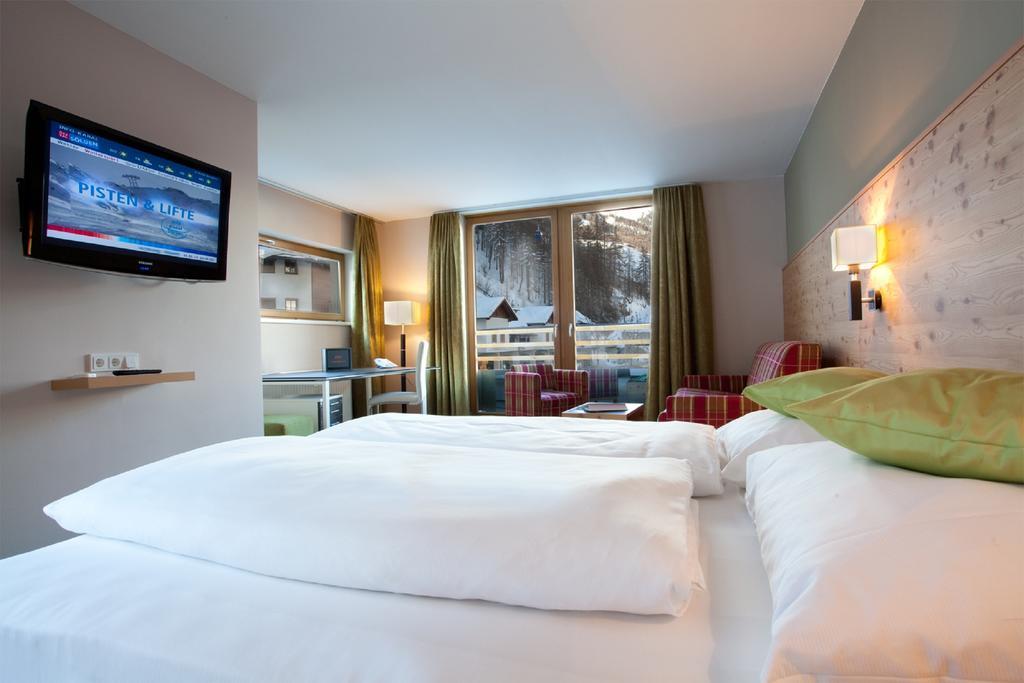 Hotel Baeckelar Wirt Superior Sölden Eksteriør bilde